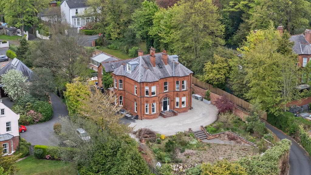 4-bed detached on 29 Clearwater, L'Derry, BT47 6BE, £499,950
