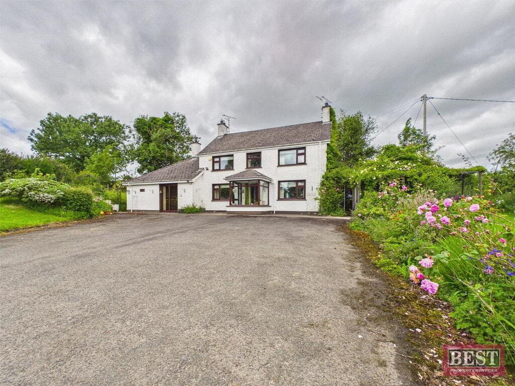 28 Victoria Avenue, Belfast, BT4 1QY photo 2
