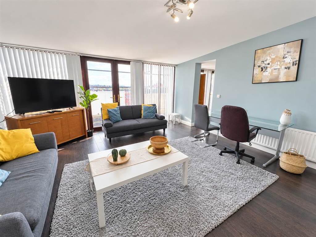 Apt 1 HWD, 124 High Street, Holywood, BT18 9HW photo 4