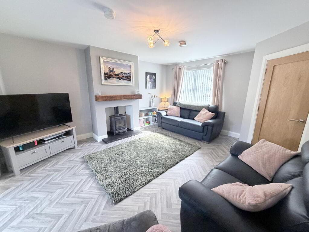 58 Sligo Road, Enniskillen, BT74 7AU photo 5