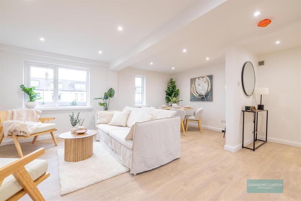 26 Liffock Park, Castlerock, Coleraine, BT51 4DG photo 2