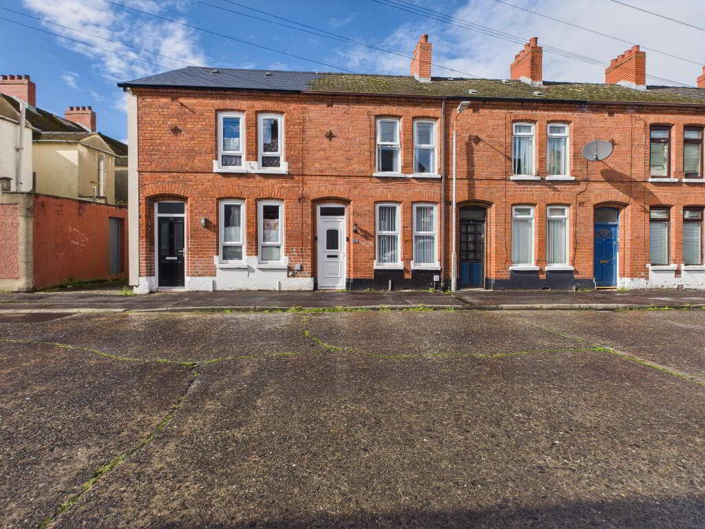 Flat 44, 18, Horn Cross Road, Plymouth floorplan