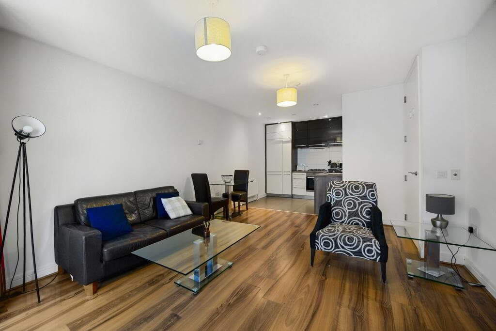 2, Diana Grove, NEWPORT floorplan